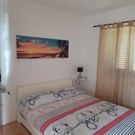 Tiziana Apartment *